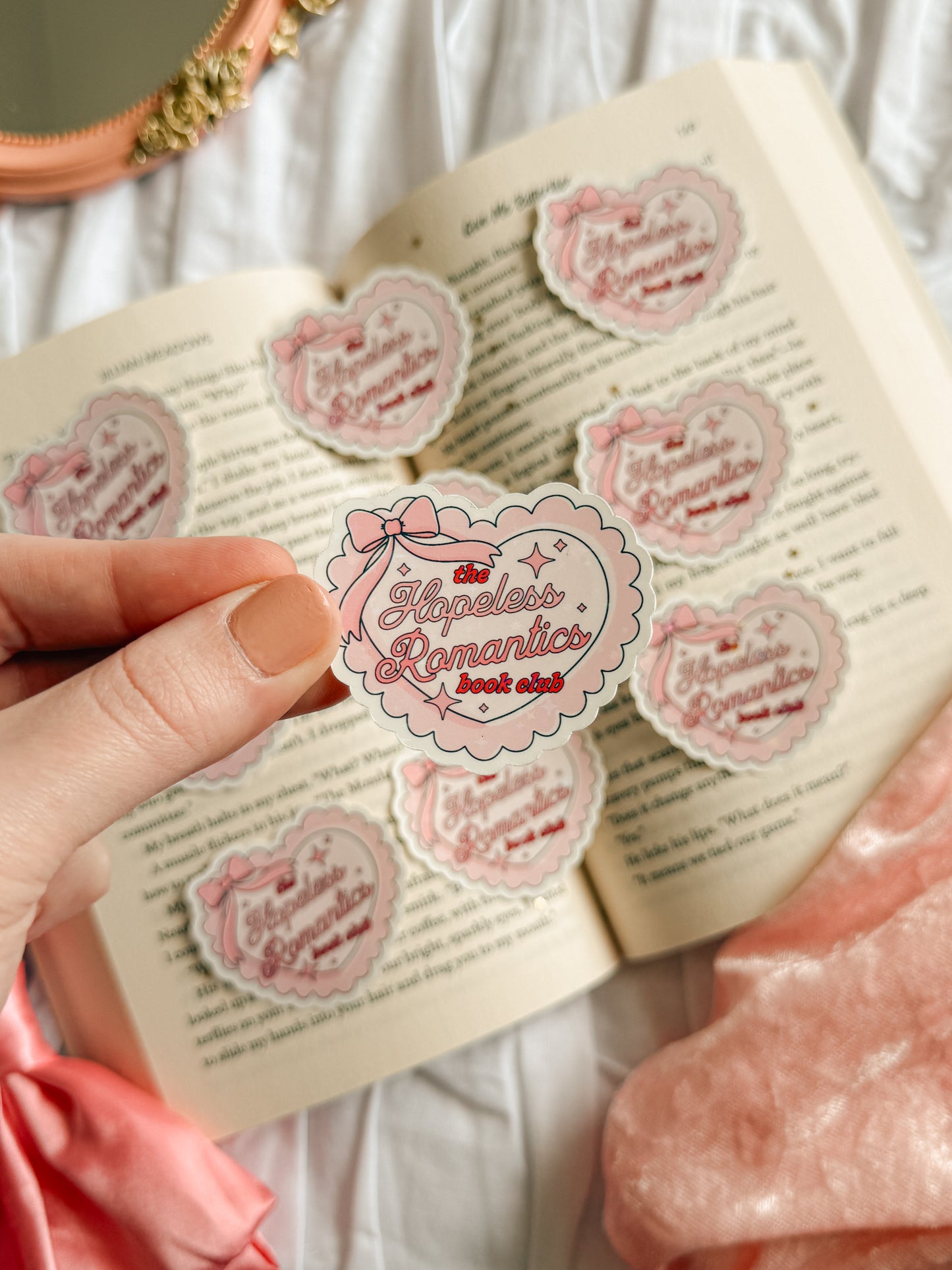Hopeless Romantics Book Club Scalloped Heart | Bookish Kindle Sticker