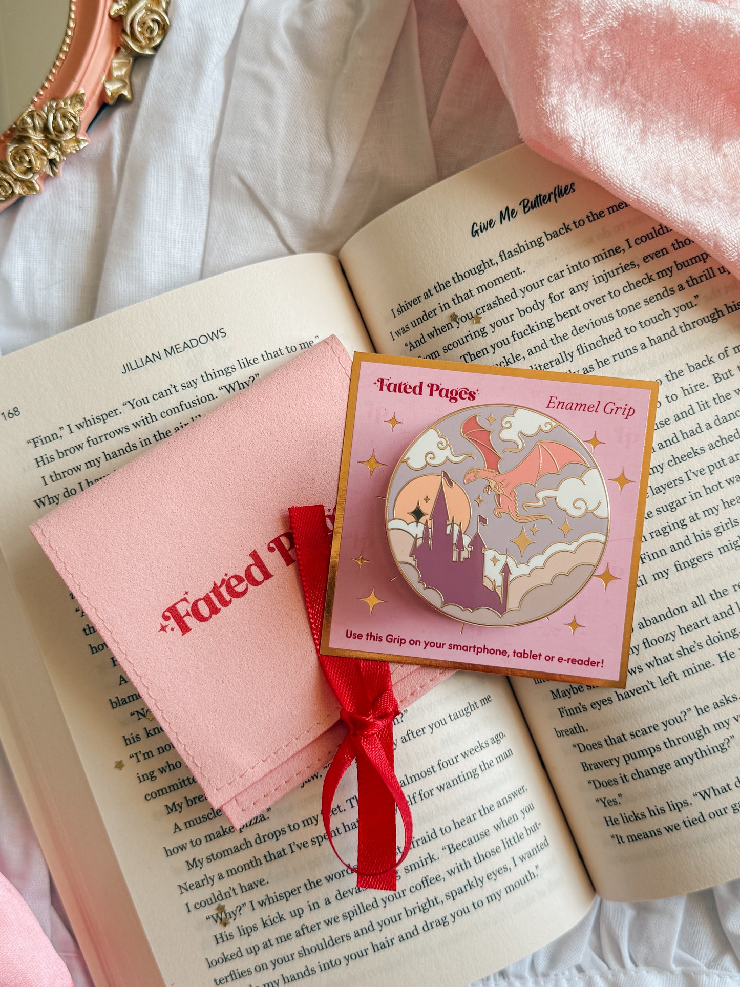 Fantasy Sky E-Reader Grip