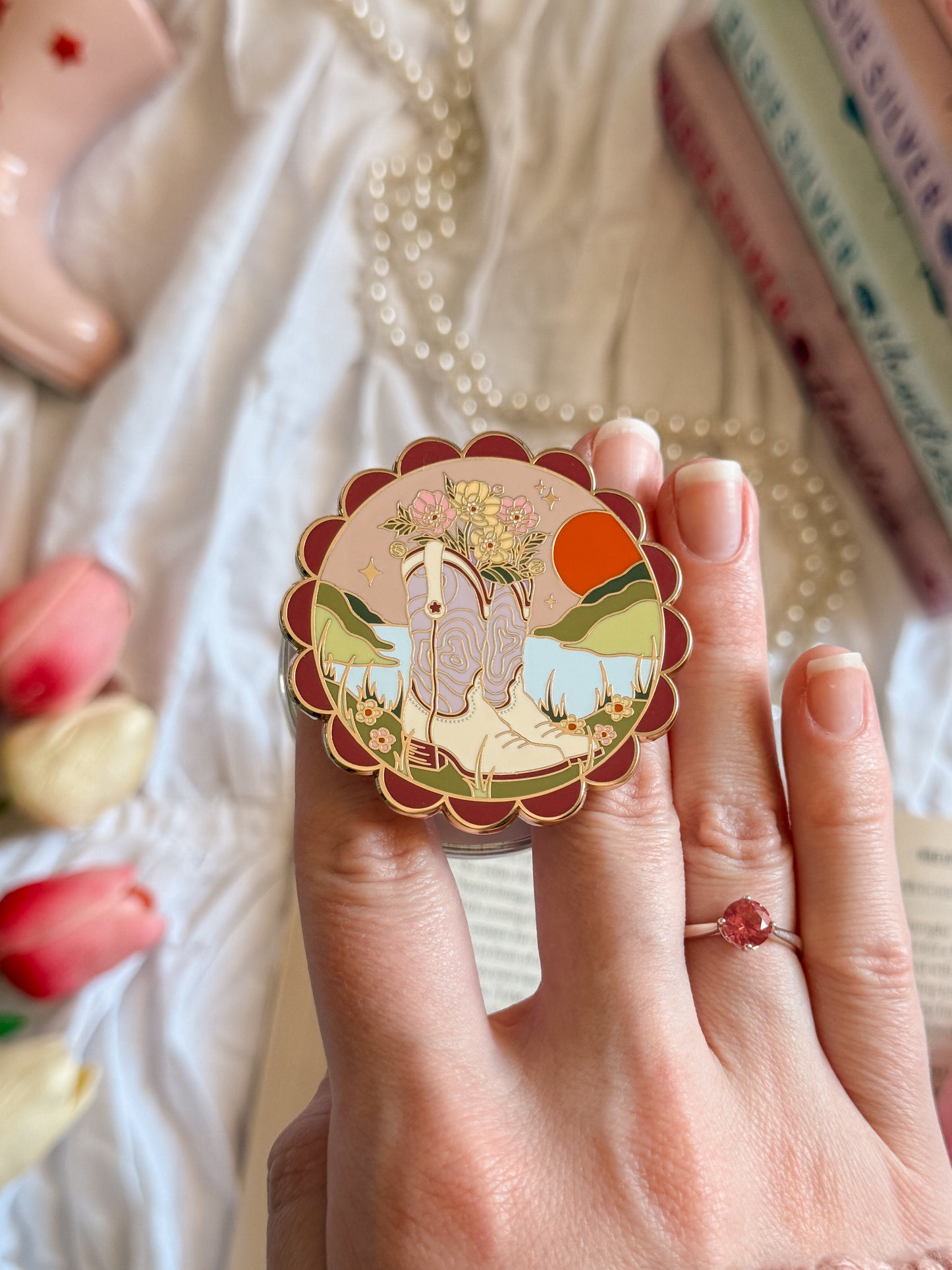 Sunset Cowgirl E-Reader Grip