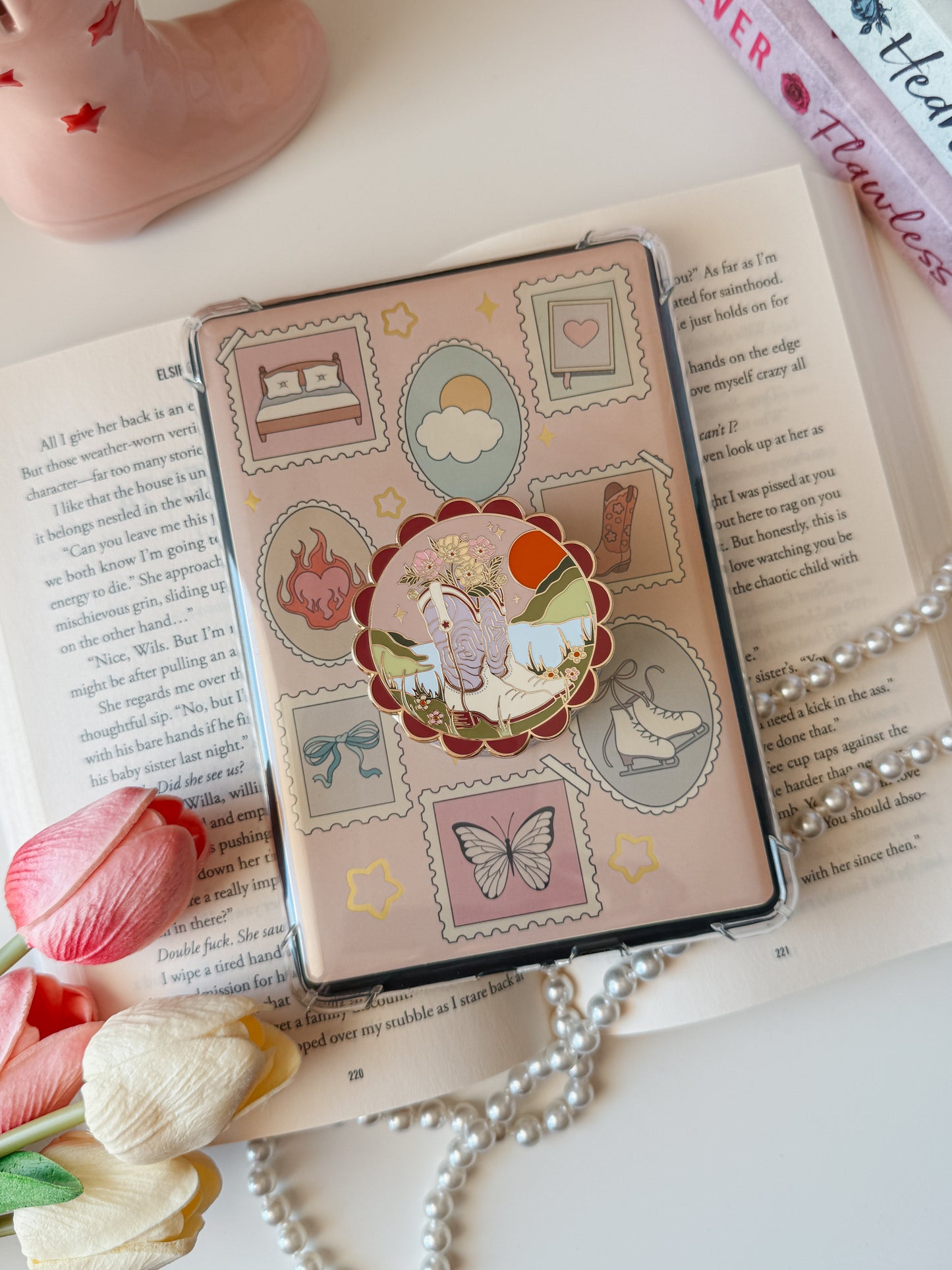 Sunset Cowgirl E-Reader Grip