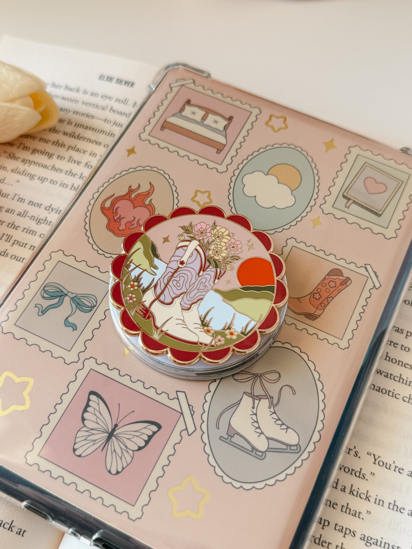 Sunset Cowgirl E-Reader Grip